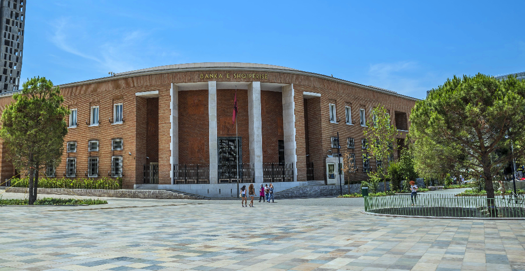 BSH shtrengon me tej rregullat per institucionet jobanka dhe SHKK-te